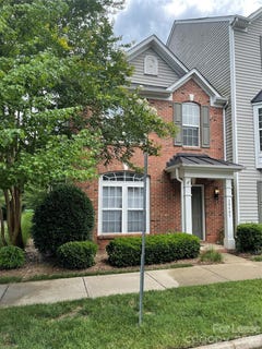 /international/us/10407-alexander-martin-avenue-charlotte-nc-110108478733/