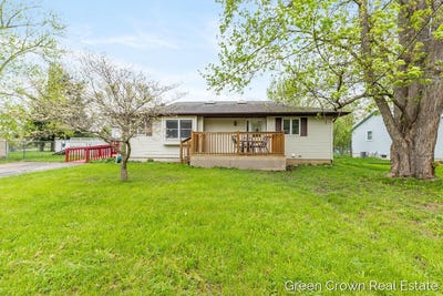 /international/us/4982-wilcox-road-holt-mi-110107763509/