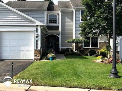 /international/us/2131-carriage-hill-circle-lapeer-mi-110107935607/