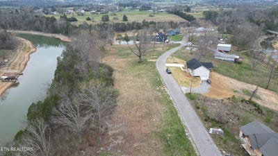 /international/us/wagon-lane-speedwell-tn-110106812493/