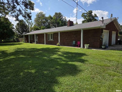 /international/us/2857-state-route-161-highway-centralia-il-110100976040/