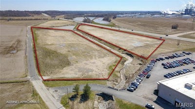 /international/us/0-state-route-143-wood-river-il-110103496169/
