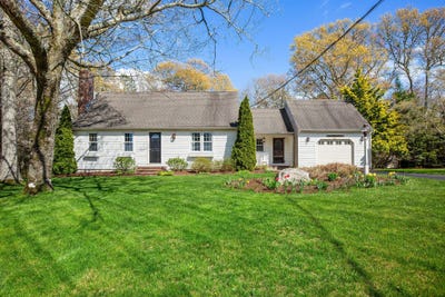 /international/us/161-beechtree-drive-brewster-ma-110107994918/