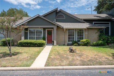 /international/us/1015-e-yager-lane-austin-tx-110109804762/