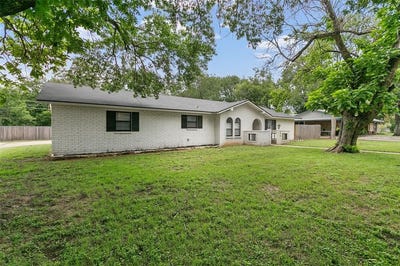 /international/us/306-adams-street-mcgregor-tx-110101028452/