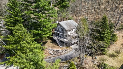 /international/us/496-e-shore-drive-adirondack-ny-110107489455/