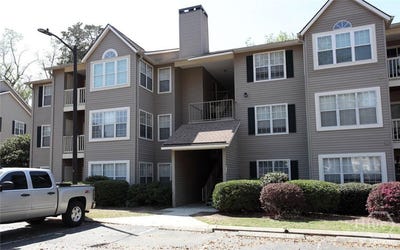 /international/us/12300-apache-avenue-savannah-ga-110106320634/