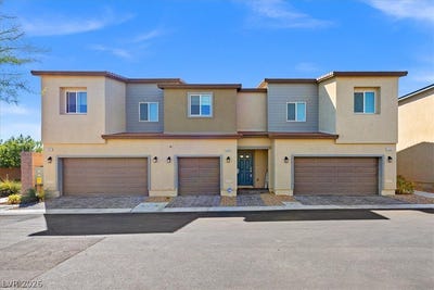 /international/us/4105-venus-falls-avenue-north-las-vegas-nv-110120455878/