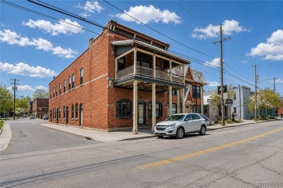 /international/us/1-8-arlington-arms-ellicottville-ny-110105237511/