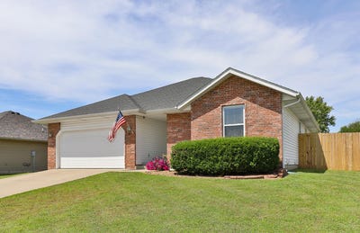 /international/us/511-s-elgin-avenue-bolivar-mo-110108541994/