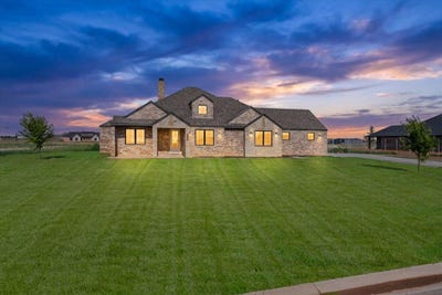 /international/us/305-maple-avenue-new-home-tx-110108439287/