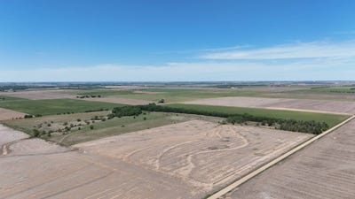 /international/us/13th-rd-avenue-j-lyons-ks-110108025216/