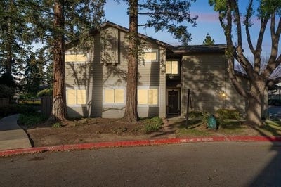 /international/us/25-deer-run-cir-san-jose-ca-110106979496/