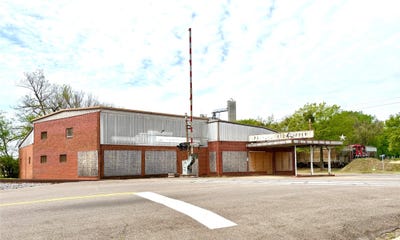/international/us/204-quitman-street-pittsburg-tx-110108265852/