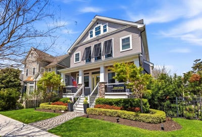 /international/us/230-w-seaspray-road-ocean-city-nj-110107726095/