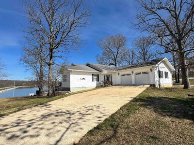 /international/us/408-s-shore-dr-horseshoe-bend-ar-110106497445/