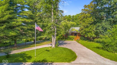 /international/us/3370-e-state-road-160-salem-in-110100729737/