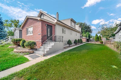 /international/us/5720-22-northcote-avenue-hammond-in-110102804193/