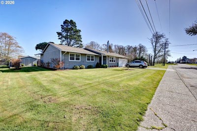 /international/us/165-nw-1st-st-warrenton-or-110107304293/