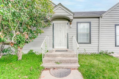 /international/us/6810-eastwood-st-houston-tx-110101233753/