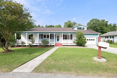/international/us/639-w-shore-drive-swansboro-nc-110109834308/