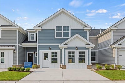 /international/us/1103-elaina-lot-44-place-suffolk-va-110105393263/