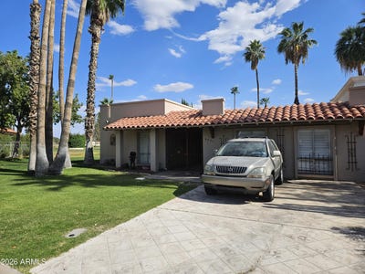 /international/us/6851-e-golden-hills-way-mesa-az-110108024398/