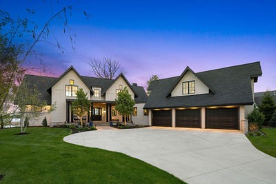 /international/us/3752-woodland-cove-parkway-minnetrista-mn-110108502030/