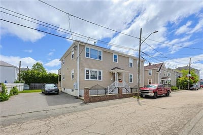 /international/us/6-wilson-street-bristol-ri-110108549016/