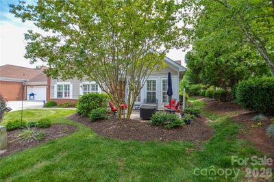 /international/us/2249-n-castle-court-matthews-nc-110108165817/
