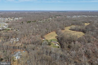 /international/us/8710-billingsley-road-white-plains-md-110107544512/