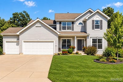 /international/us/634-creek-bend-drive-lake-st-louis-mo-110119902175/