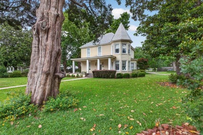 /international/us/9433-marlboro-avenue-barnwell-sc-110108345699/