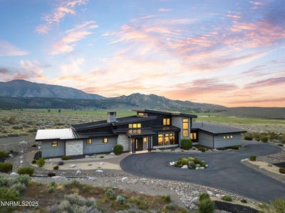 /international/us/310-james-canyon-loop-genoa-nv-110099663555/