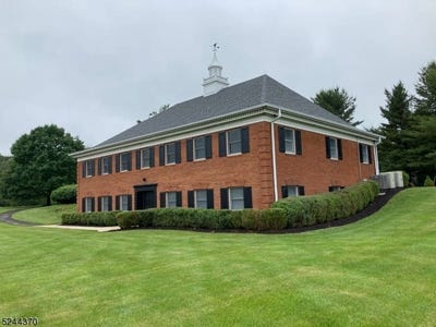 /international/us/699-route-202-south-readington-twp-nj-110101852621/
