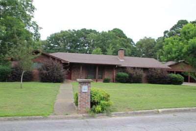 /international/us/1407-wildwood-drive-nashville-ar-110109050863/