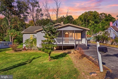 /international/us/65-creek-road-manchester-pa-110120528323/