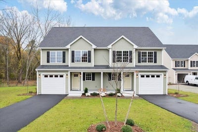 /international/us/513-mendon-road-attleboro-ma-110108067814/