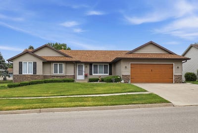 /international/us/2217-farmdale-lane-freeport-il-110108695784/