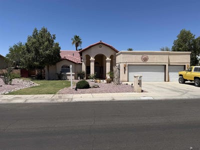/international/us/10324-s-fairway-loop-yuma-az-110108578548/