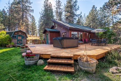 /international/us/38712-saint-marys-lake-road-st-ignatius-mt-110107438820/