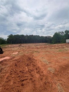 /international/us/west-avenue-lavonia-ga-110108266840/