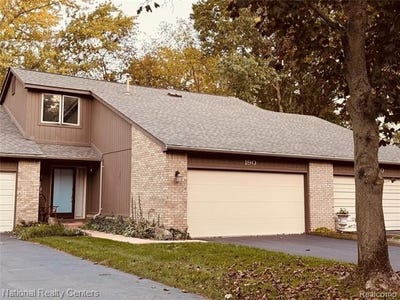 /international/us/190-woodstone-road-waterford-twp-mi-110120416199/
