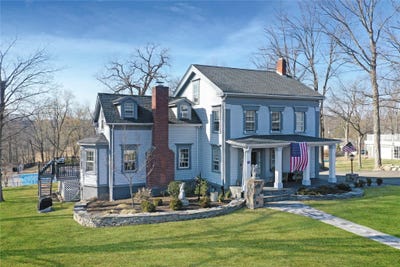 /international/us/48-south-street-goshen-ny-110097996934/