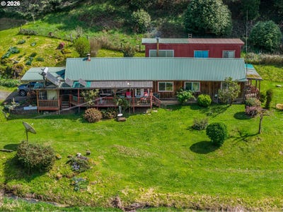 /international/us/55395-glen-aiken-creek-rd-coquille-or-110107290151/
