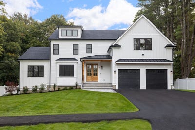 /international/us/5-bradford-road-natick-ma-110109945228/