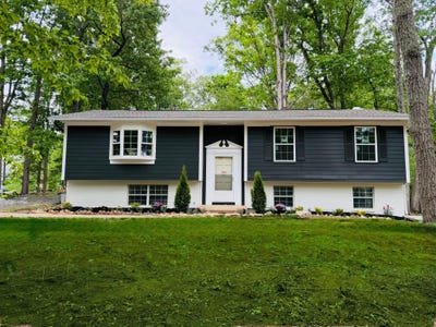 /international/us/14605-adel-drive-manassas-va-110108604043/