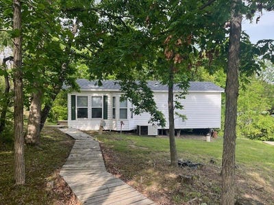 /international/us/2795-e-28th-lot-586-road-seneca-il-110104431879/