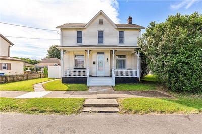 /international/us/27-oak-st-latrobe-pa-110108961076/