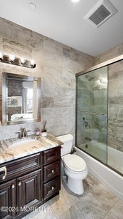 /international/us/18-broad-street-red-bank-nj-110108118638/